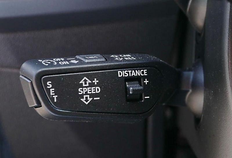 Audi A3 SPB 35 TFSI S tronic S line Camera 17" Cockpit