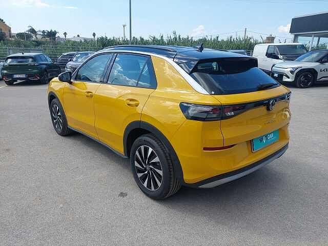Volkswagen T-Roc 1.5 eTSI ACT DSG Life KM 0