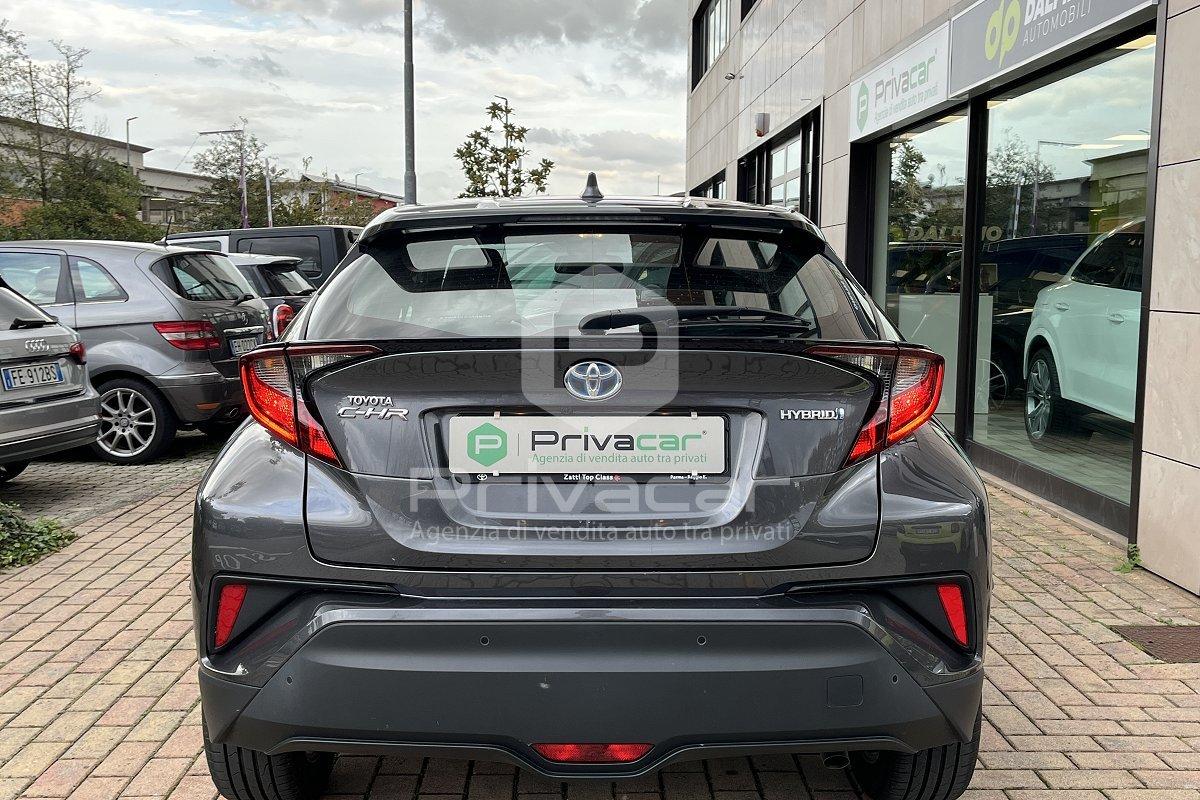 TOYOTA C-HR 1.8 Hybrid E-CVT Business
