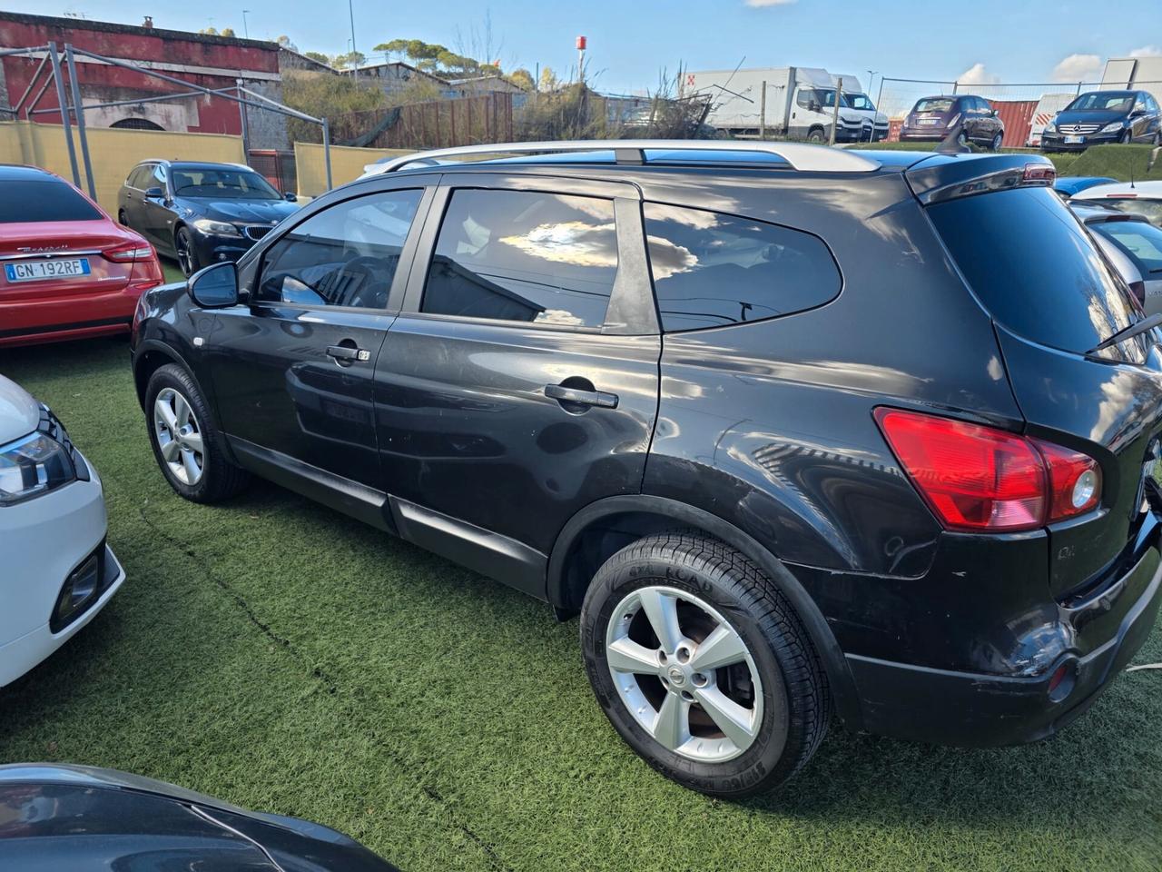 Nissan Qashqai 7 posti automatica