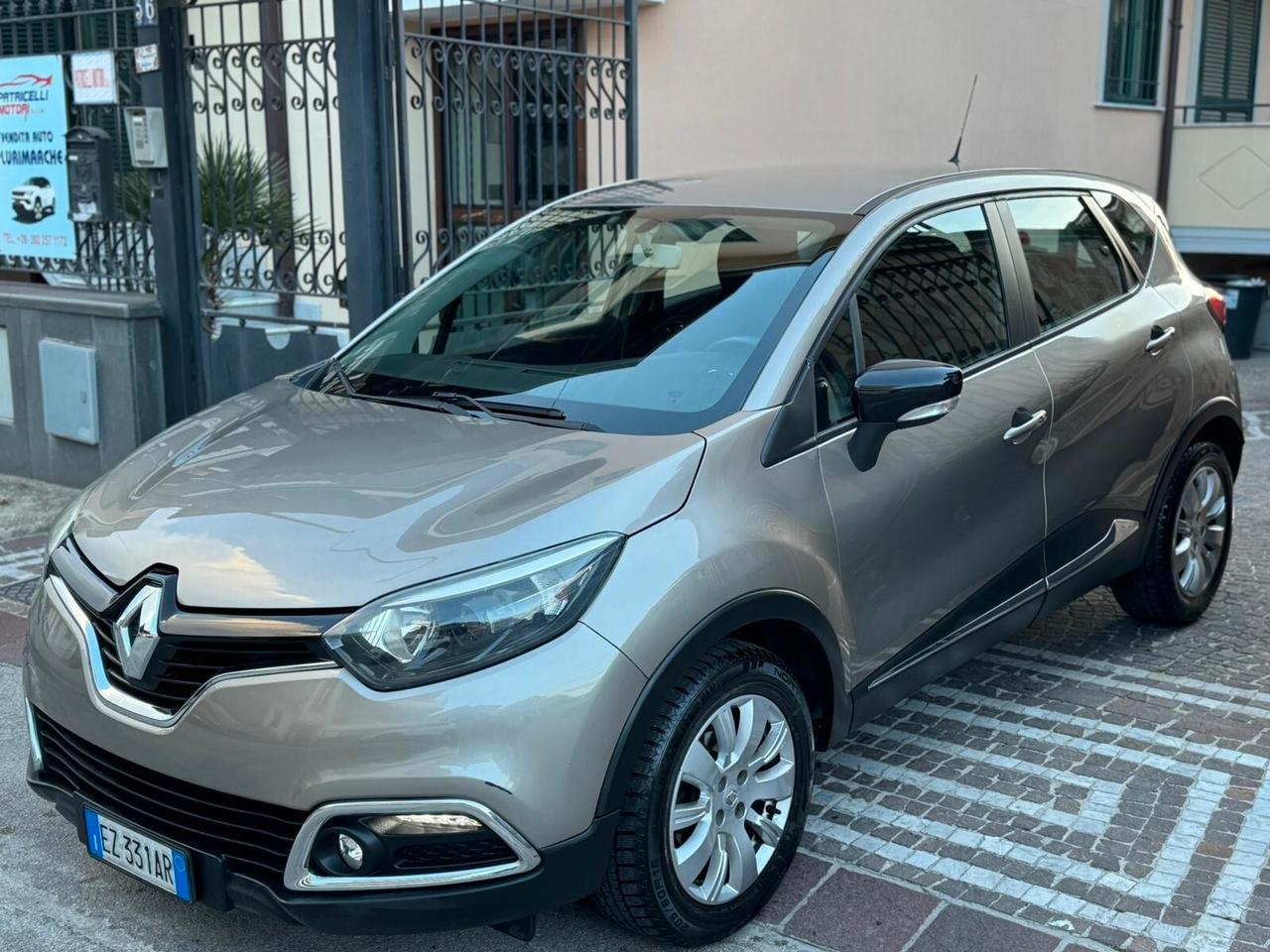 Renault Captur 0.9 TCe 12V 90 CV Start&Stop Energy R-Link