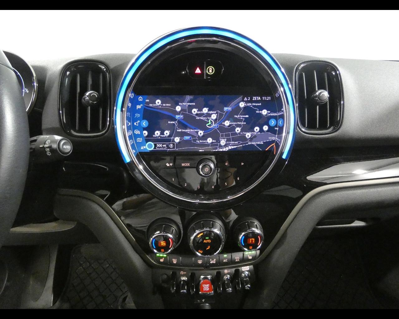 MINI Mini Countrym.(F60) - Mini 1.5 Cooper Business Countryman