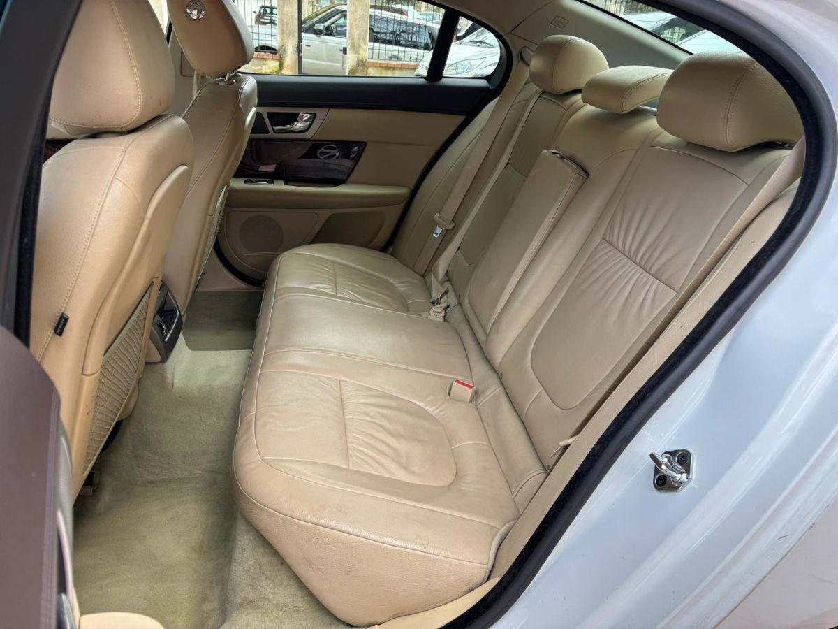 Jaguar XF 3.0 D 241cv V6 Luxury