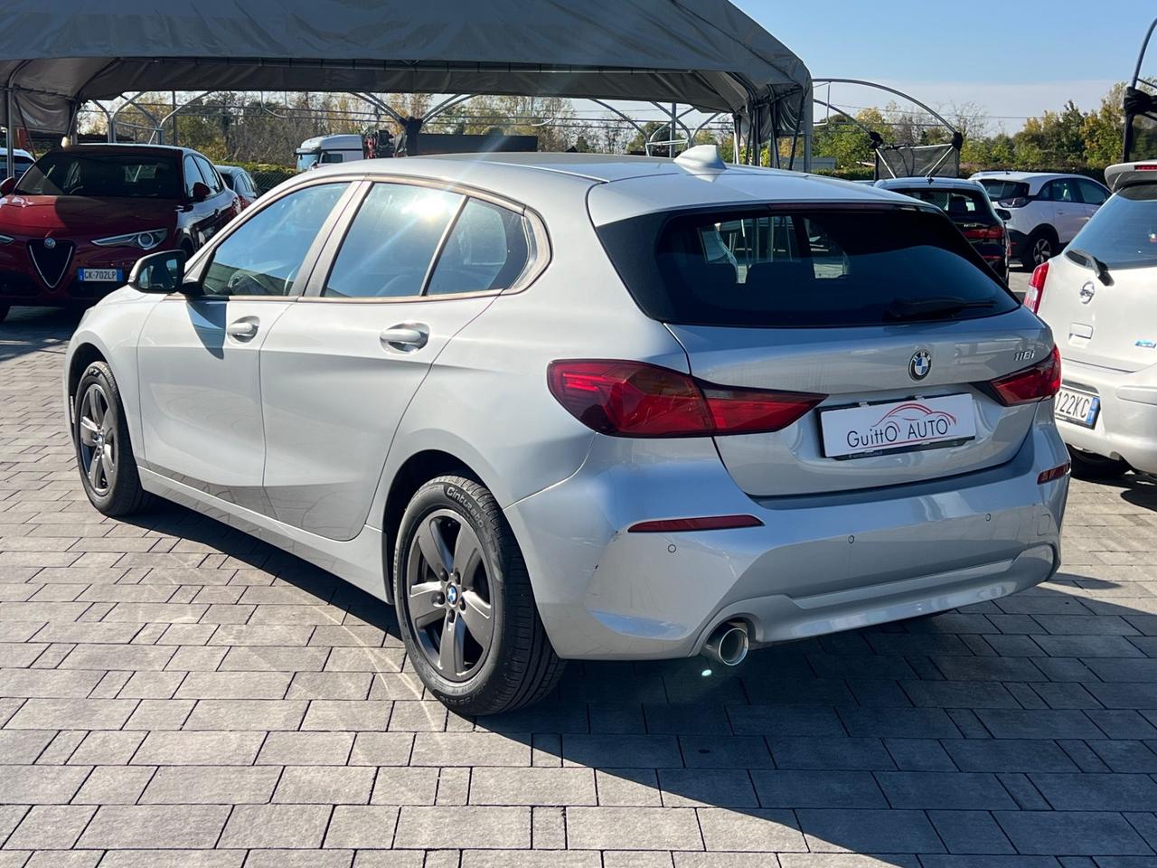 BMW 118i Business Advantage 140cv FINANZIABILE