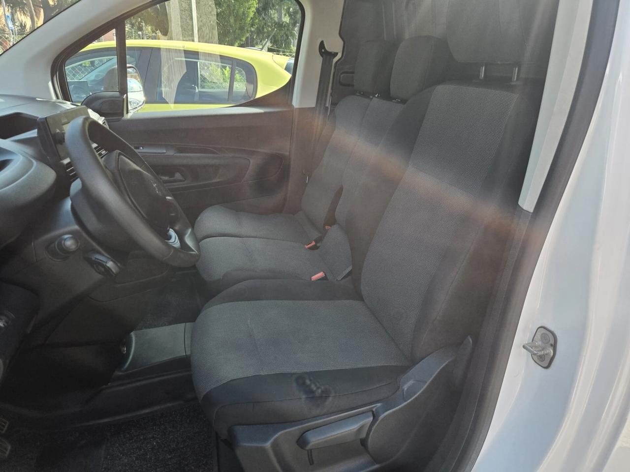 PEUGEOT PARTNER BLUE HDI 1.5 102 cv IVA DETRAIBILE -PROMO OTTOBRE GA FIN&SAFE-
