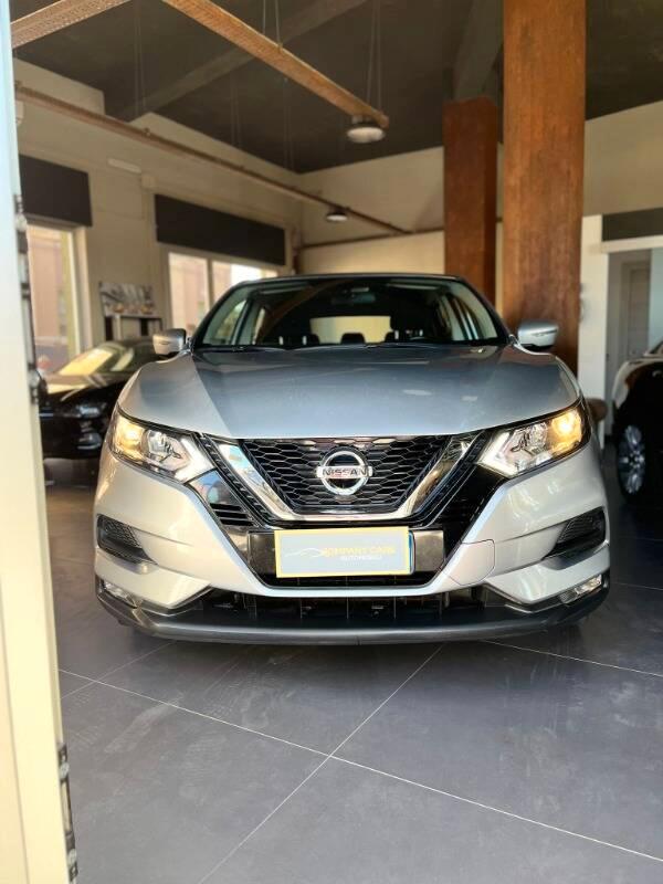Nissan Qashqai 1.5 dci Business 115cv dct