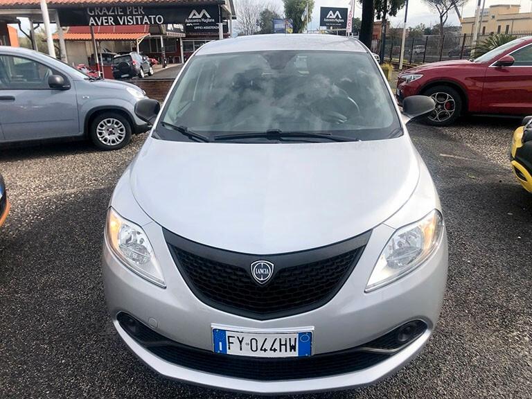 Lancia Ypsilon 1.2 69 CV 5 porte GPL Ecochic Elefantino Blu