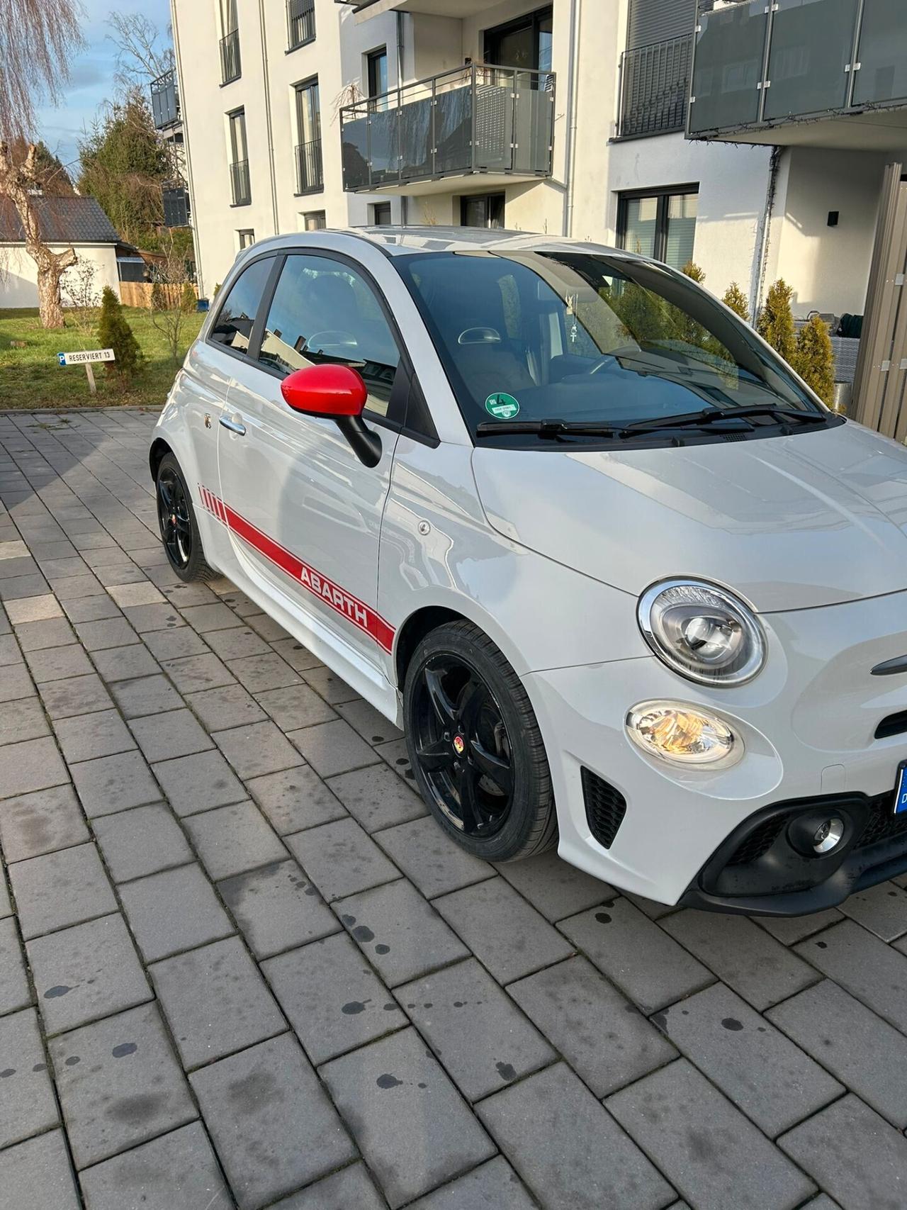 Abarth 595 1.4 Turbo T-Jet 165 CV