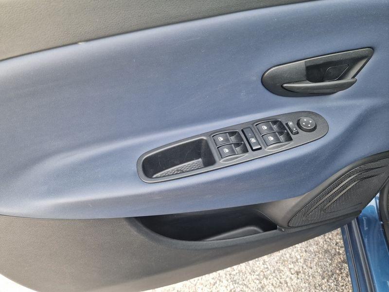 LANCIA Ypsilon III 2021 - Ypsilon 1.0 firefly hybrid Platino s&s 70cv