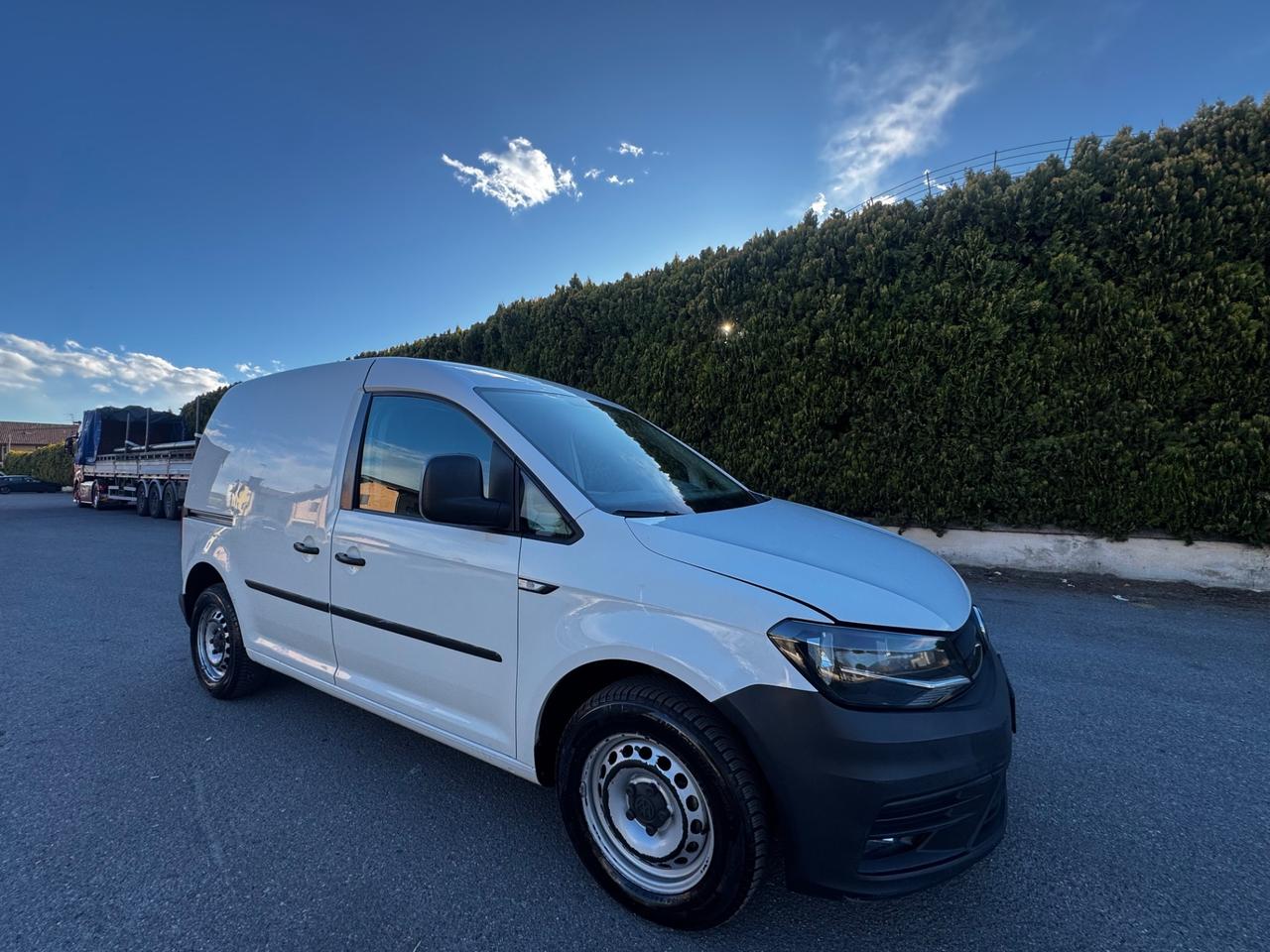 Volkswagen Caddy Pianale Ribassato 2.0 TDI 102 CV DSG Trendline