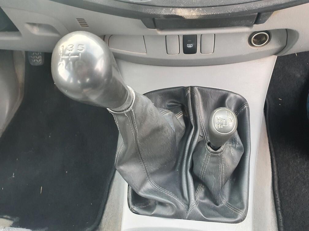 Toyota Hilux 2.5 D4D 120CV 4x4 Cab. Corta