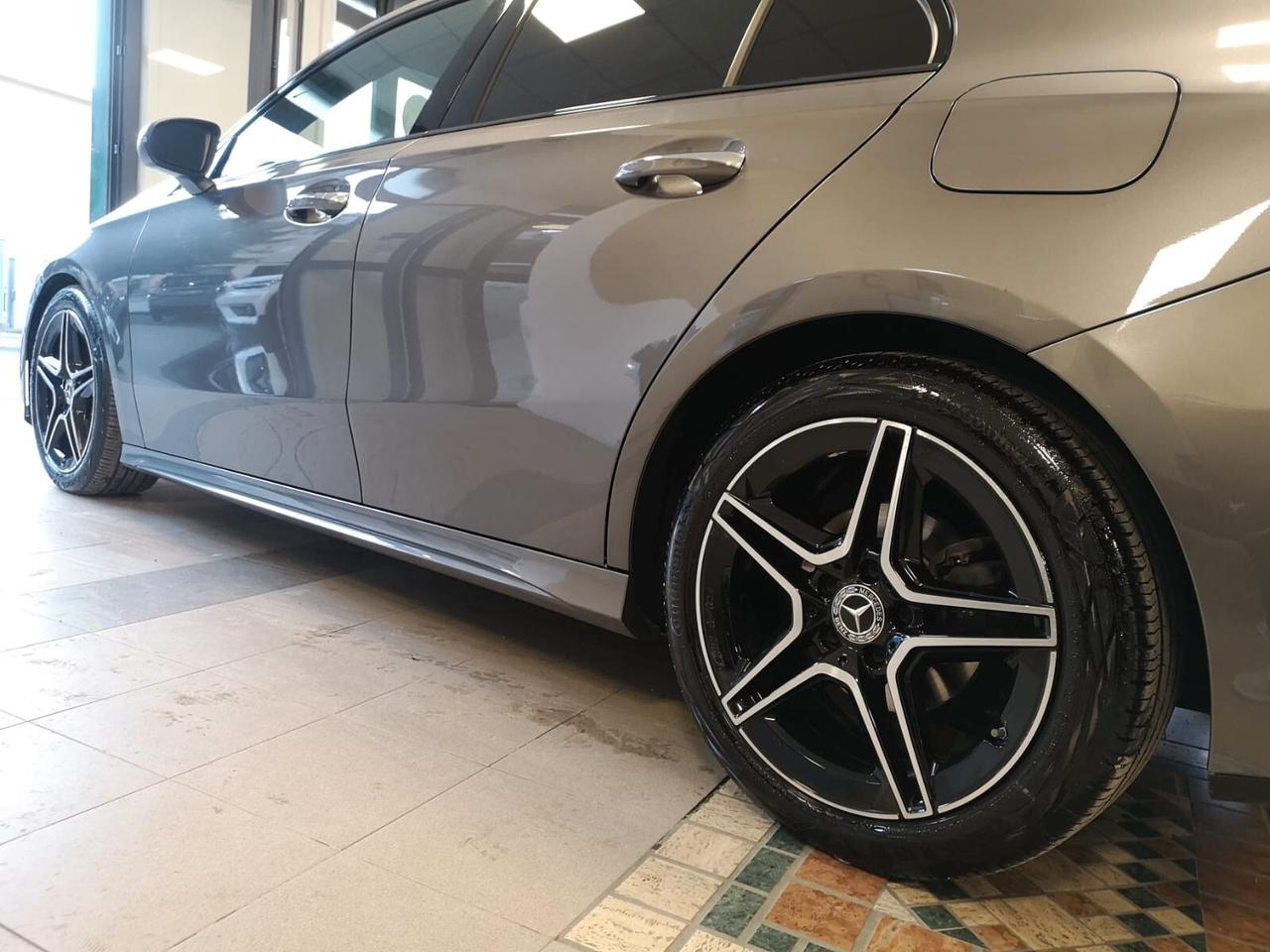 MERCEDES Classe A 180d Automatic AMG Premium 2024