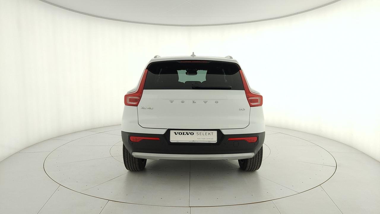 VOLVO XC40 2.0 b3 Core auto