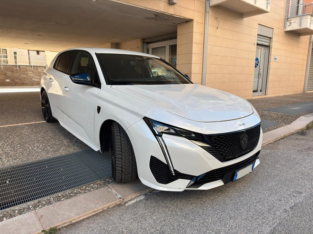 Peugeot 308 1.5 BlueHDi 130 cv S&S EAT8 GT Pack