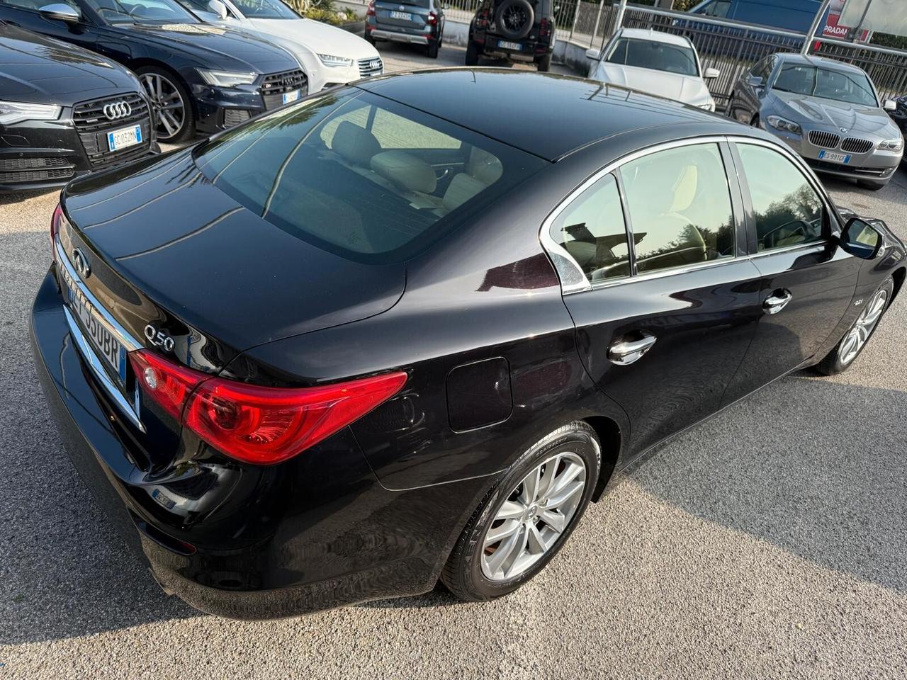 Infiniti Q50 2.2 diesel AT Premium Executive