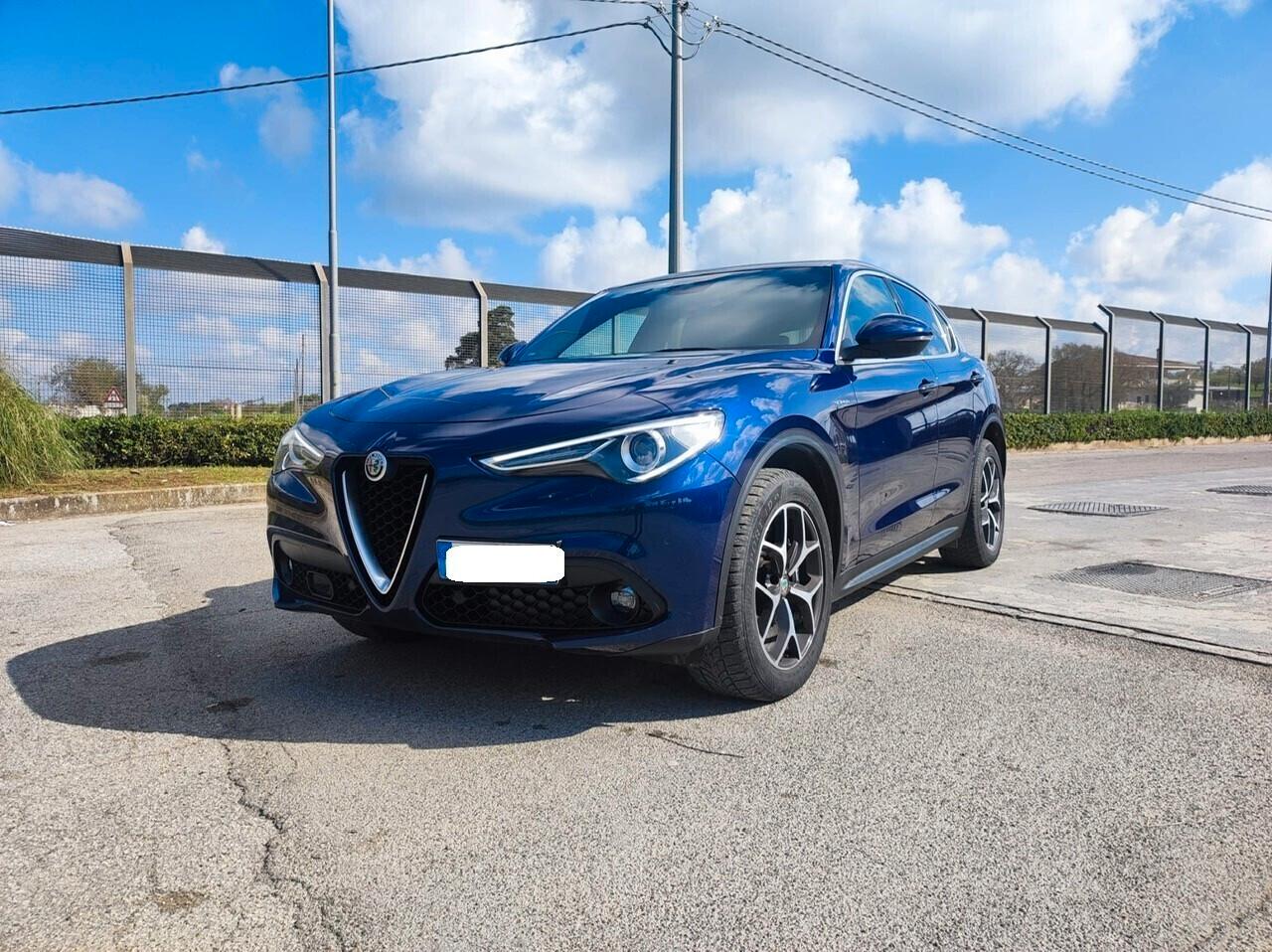 Alfa Romeo Stelvio 2.2 Turbodiesel 210 CV AT8 Q4 Super