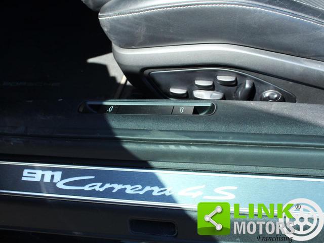 PORSCHE 992 Carrera 4S, Porsche Approved, Fatturabile