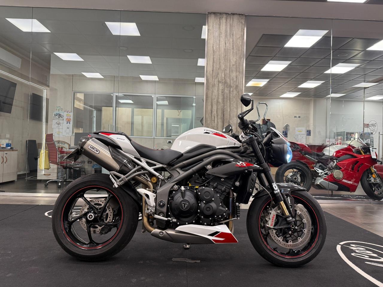 Triumph Speed Triple 1050 RS