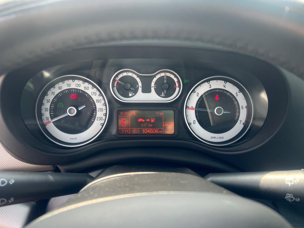 Fiat 500L 1.4 95 CV Lounge tetto panoramico