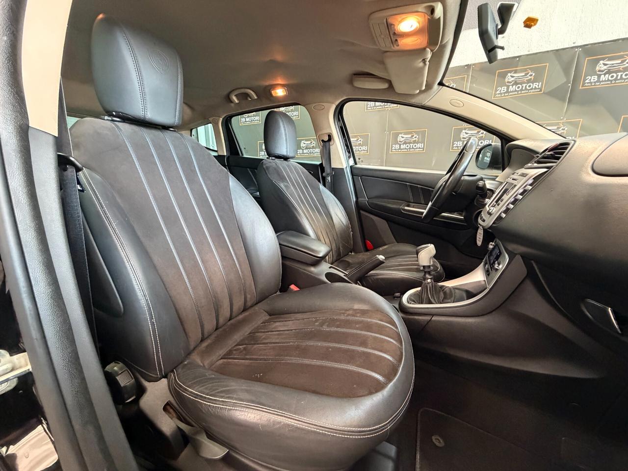 Lancia Delta 1.4 T-Jet 120 CV Platino Ecochic GPL