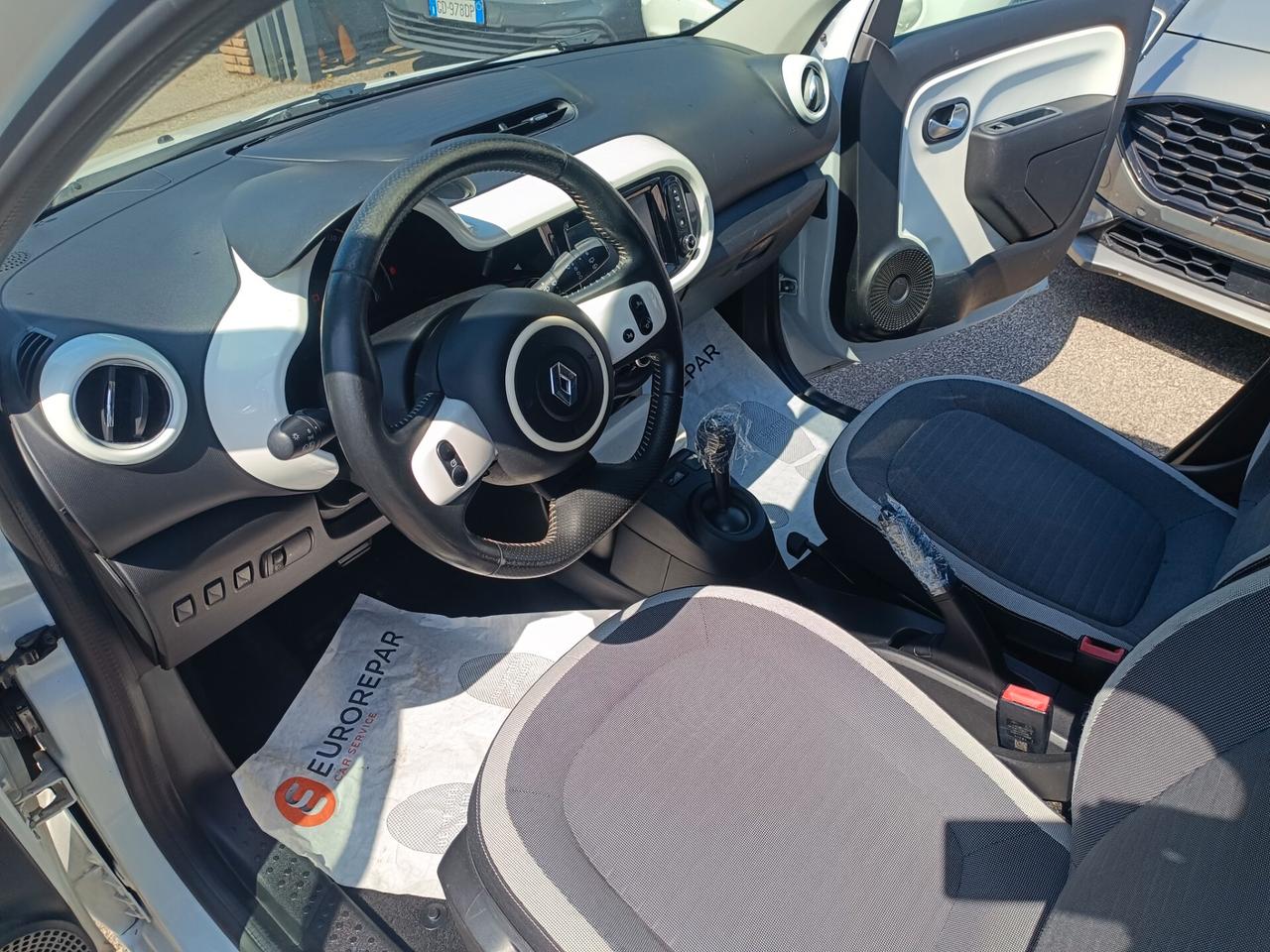 Renault Twingo SCe Lovely