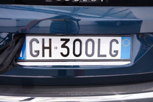 PEUGEOT 3008 1.6 Hybrid 225cv e-EAT8 GT