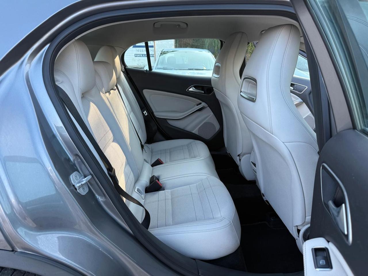 Mercedes-benz GLA 200 GLA 200 d Automatic 4Matic Sport