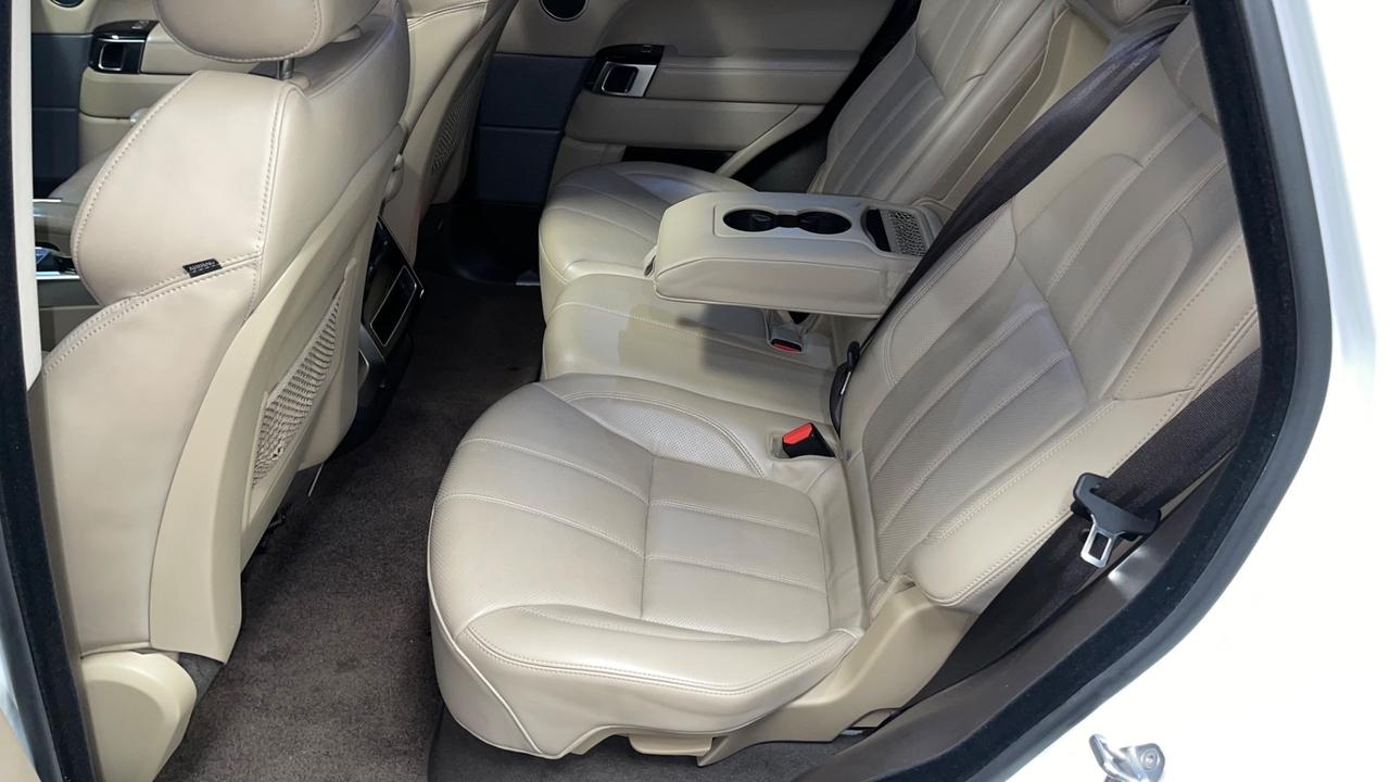 Land Rover Range Sport 3.0 TDV6 HSE Dynamic