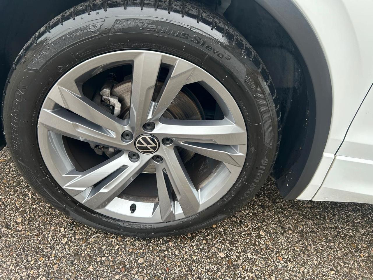 Volkswagen Tiguan 2.0 TDI 150 CV SCR DSG R-Line