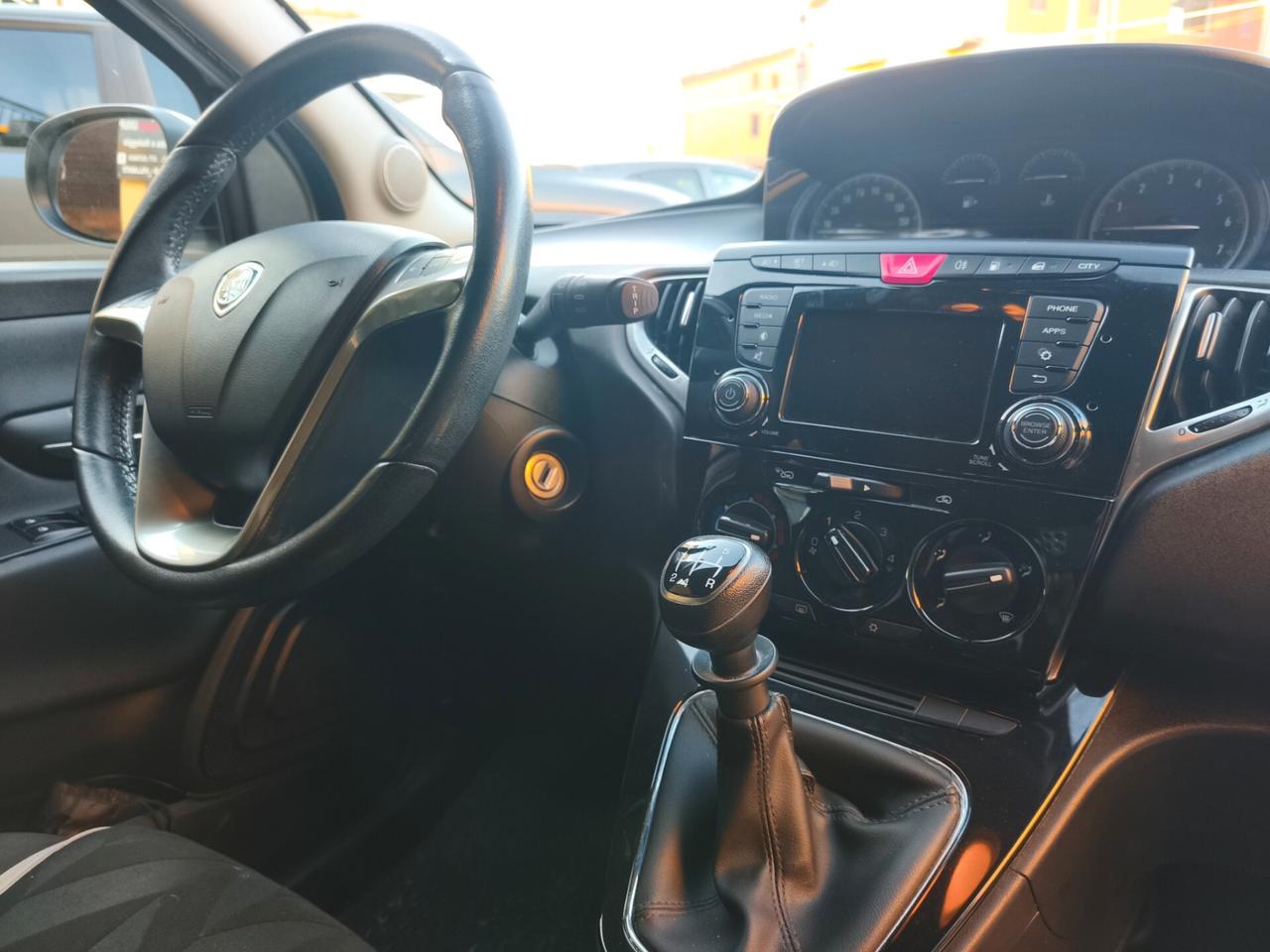 Lancia Ypsilon 1.2 GPL 69 CV 5 porte Ecochic