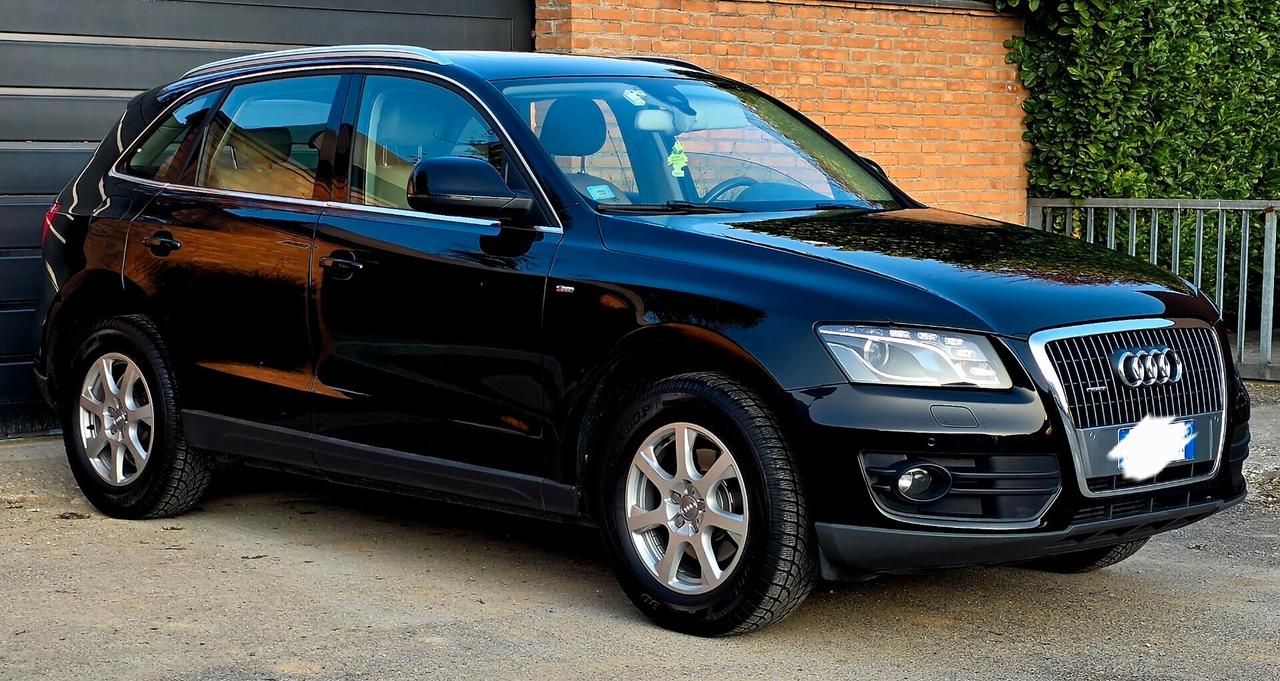 Audi Q5 2.0 quattro S line Plus tetto panoramic