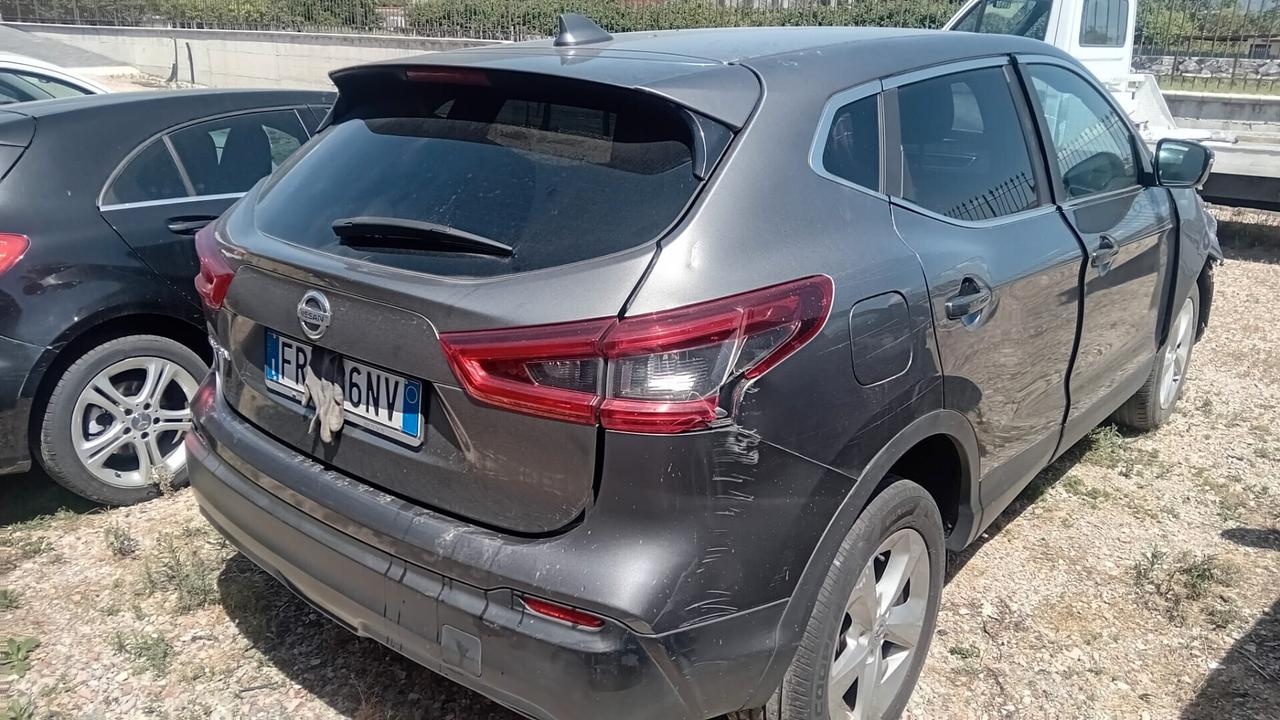 Nissan Qashqai 1.5 dCi Acenta SINISTRATO