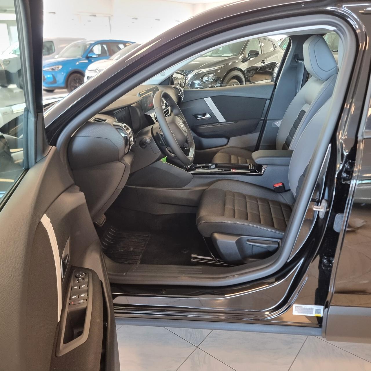 CITROEN C4 PLUS 1.2 BZ 130cv/96kw EAT8 cambio automatico