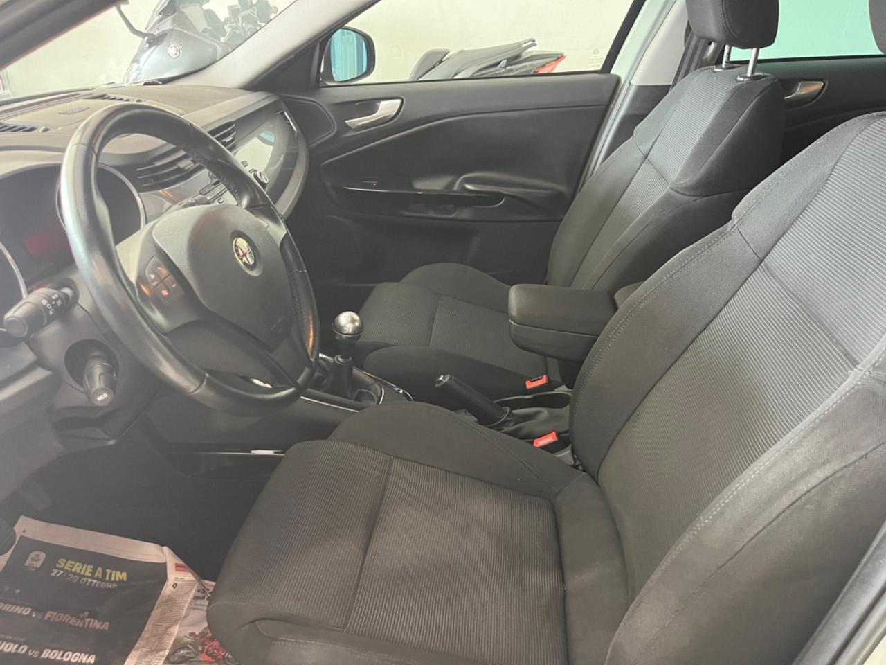 Alfa Romeo Giulietta 1.6 JTDm-2 105 CV Distinctive