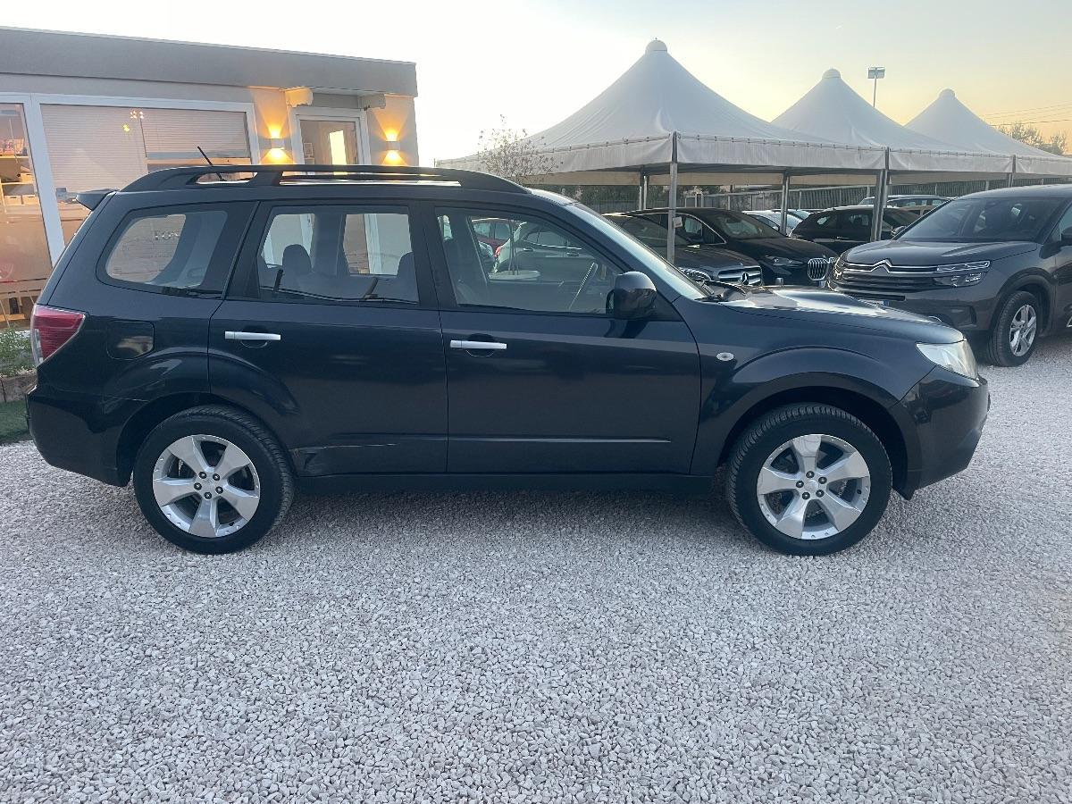 SUBARU - Forester - 2.0D XS VQ