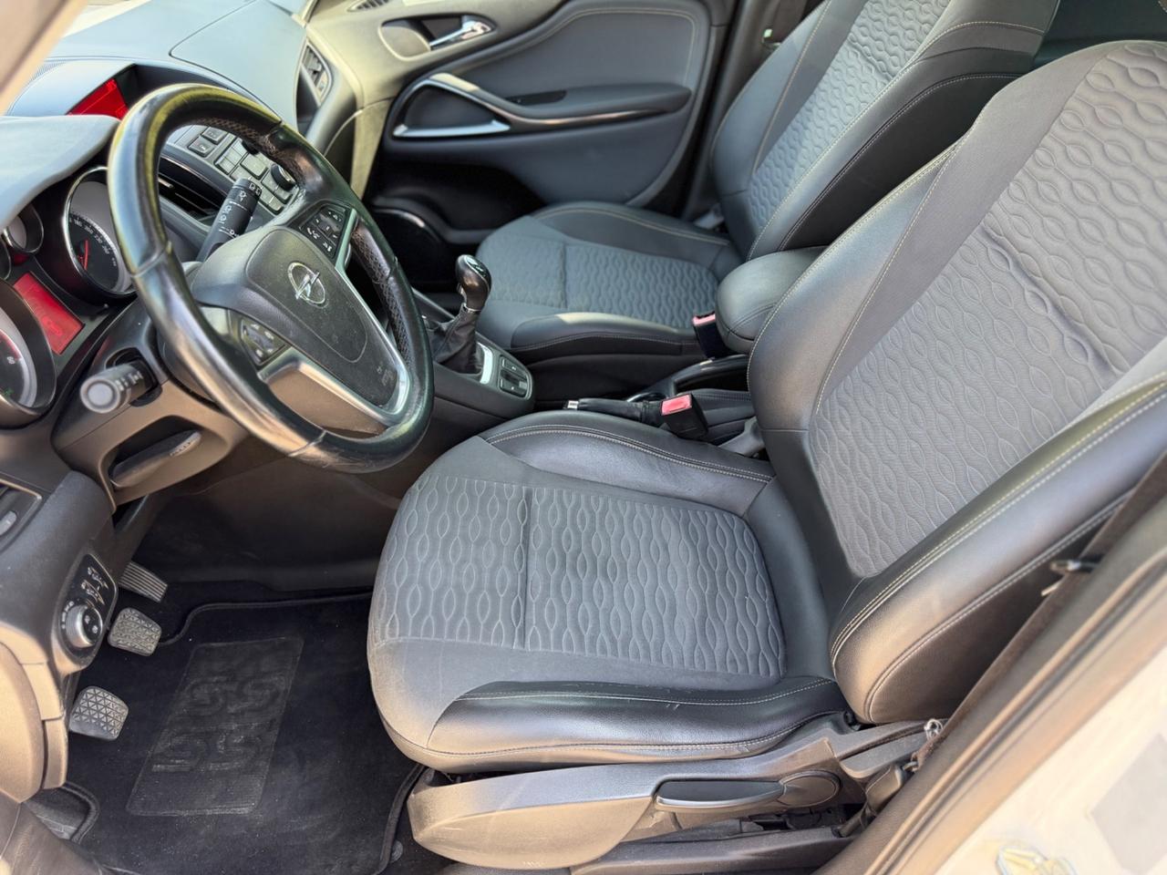 Opel Zafira 1.6 16V ecoM 150CV Turbo One