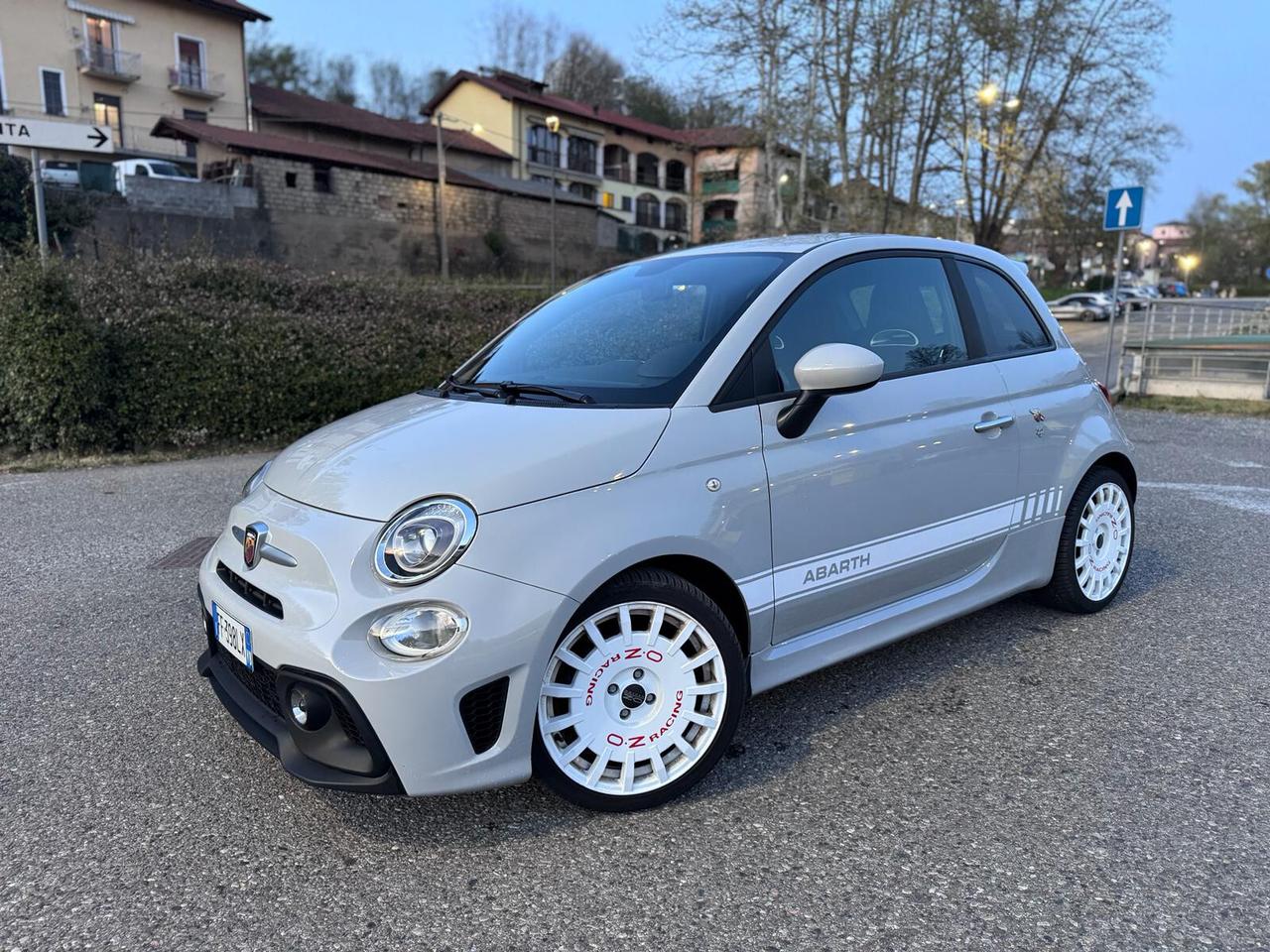 Abarth 595 1.4 Turbo T-Jet 145 CV