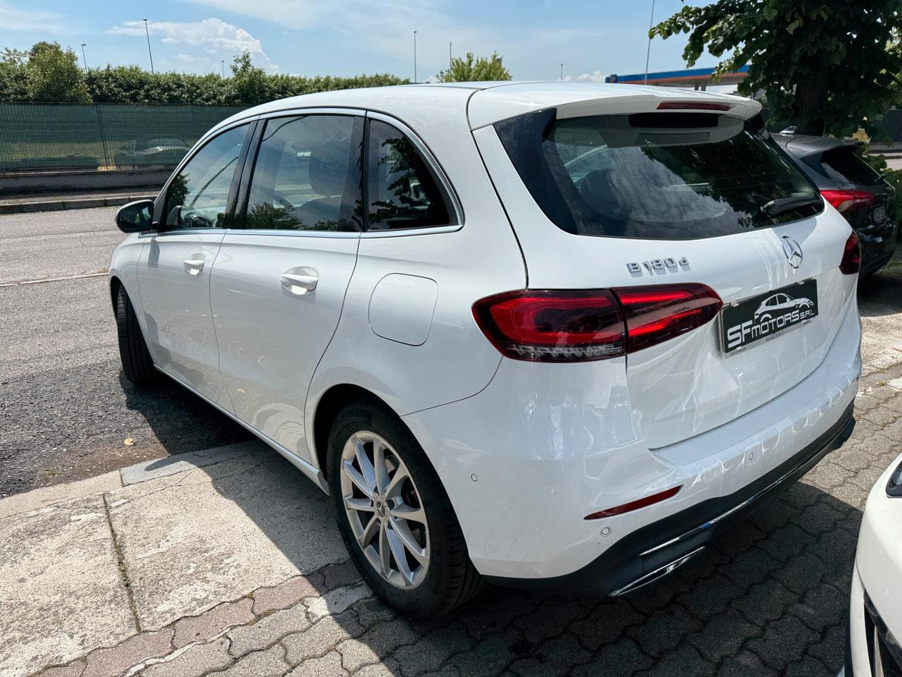 Mercedes-benz B 180 B 180 d Automatic Premium