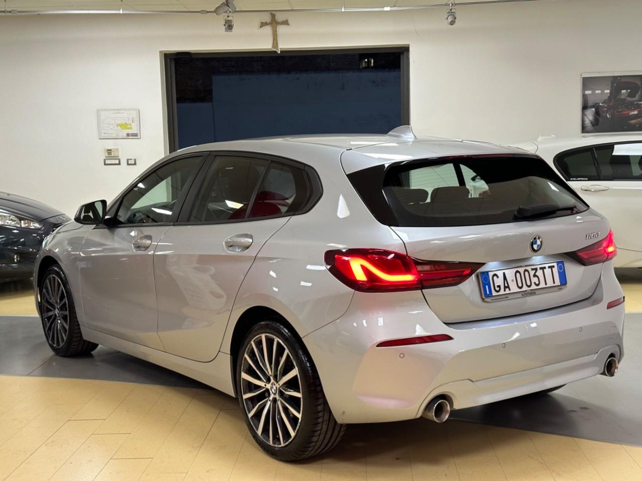 Bmw 118 118d 5p. Business Advantage