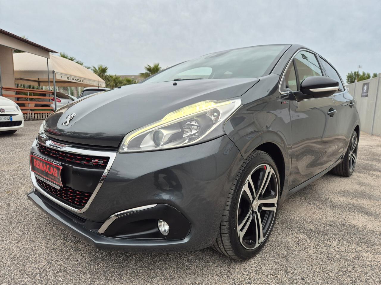 Peugeot 208 RESTAYLING 1.6 TDI 120 CV GT LINE FULL