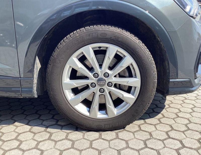 Audi Q3 SPORTBACK 40 2.0 TFSI BUSINESS PLUS QUATTRO S-T