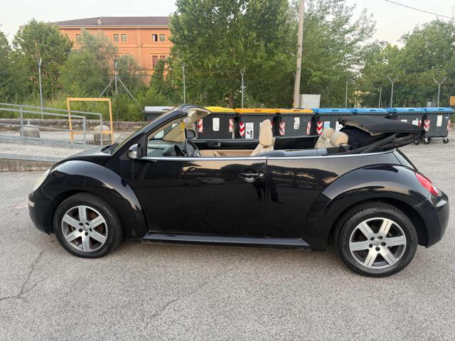 VOLKSWAGEN New Beetle 1.9 TDI 105CV Cabrio Lim. Red Edt. Bellissima