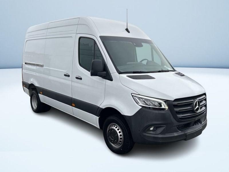 Mercedes-Benz Sprinter 419 CDI F 37/35