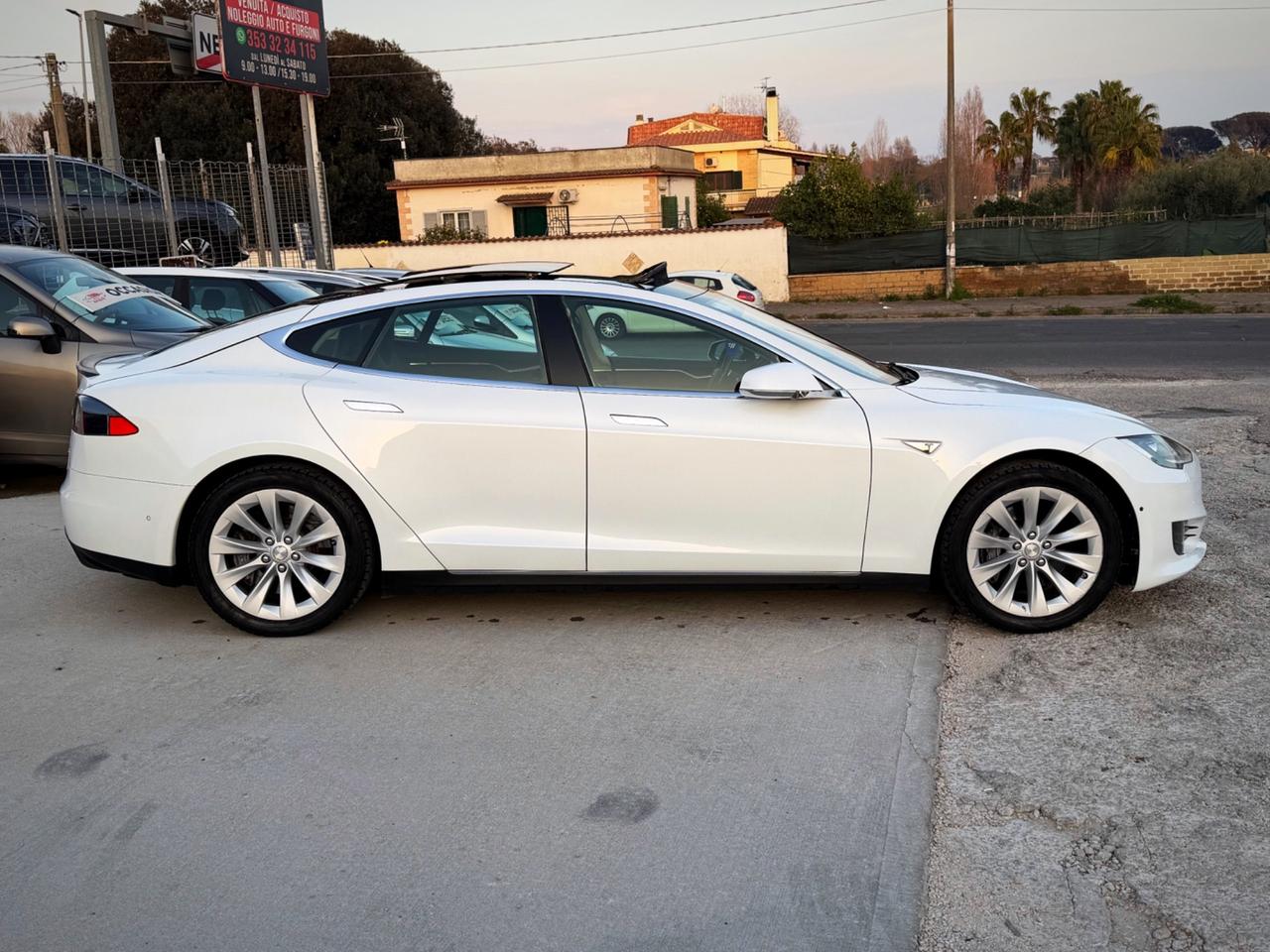 Tesla Model S 90kWh Dual Motor Performance