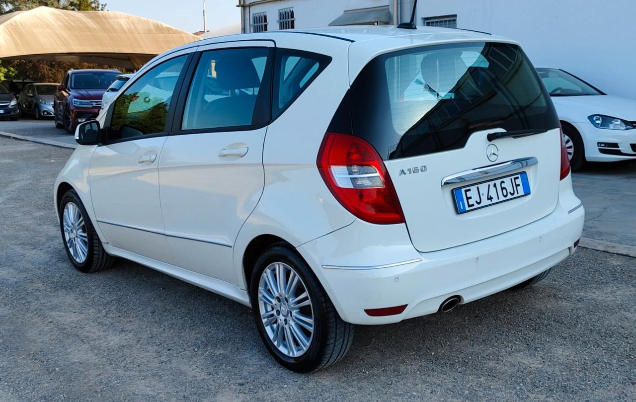 Mercedes-benz A 160 BlueEFFICIENCY Coupé Special Edition