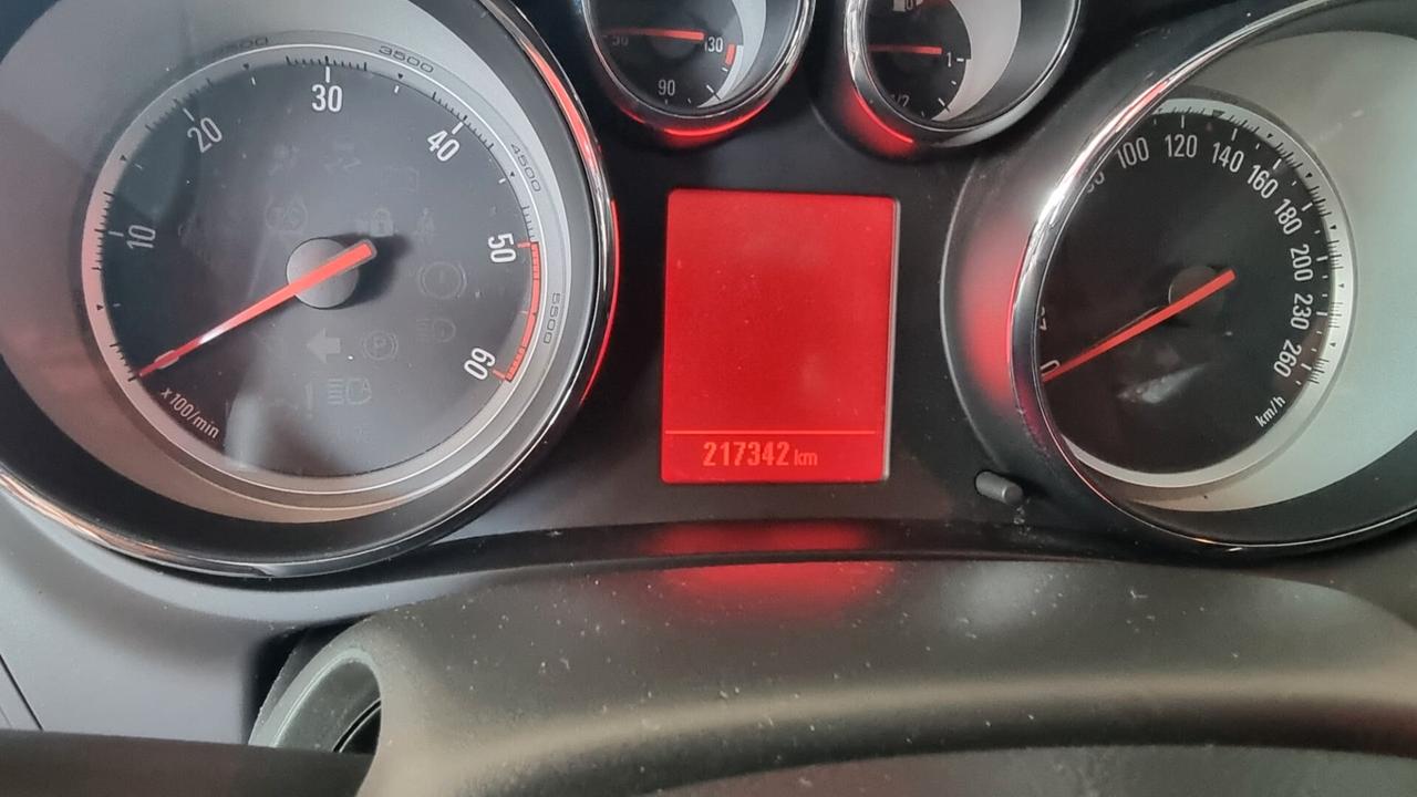 Opel Zafira Tourer 2.0 CDTI 130cv cosmo