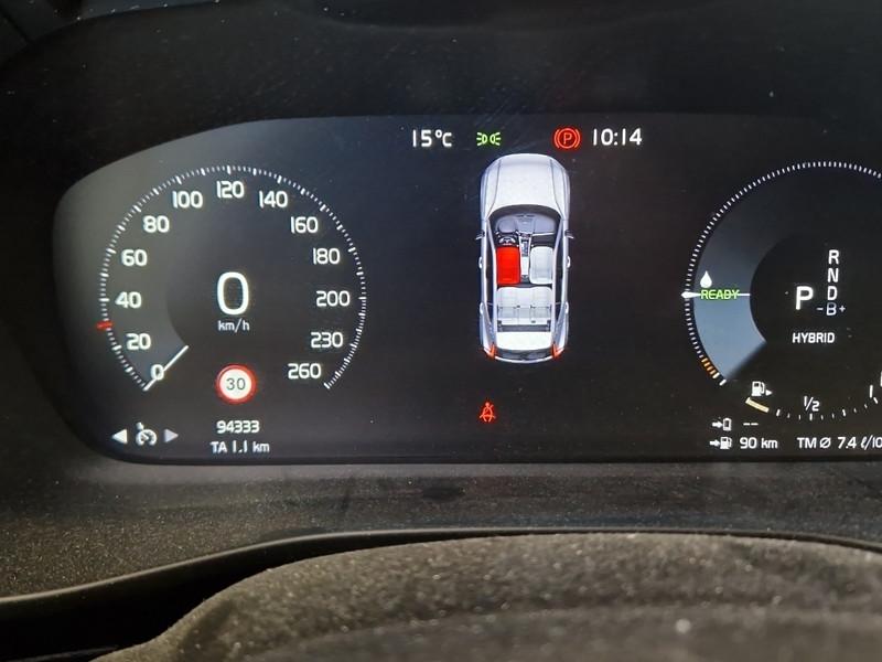 VOLVO XC40 T5 Plug-in Hybrid auto Recharge Inscription Expression