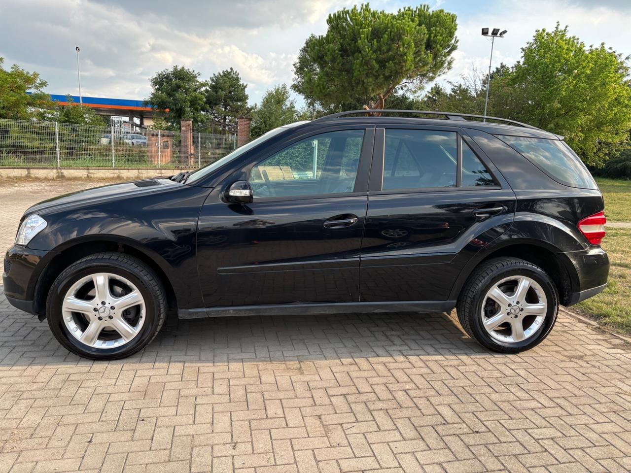 Mercedes-benz ML 320 CDI Chrome PER COMMERCIANTI