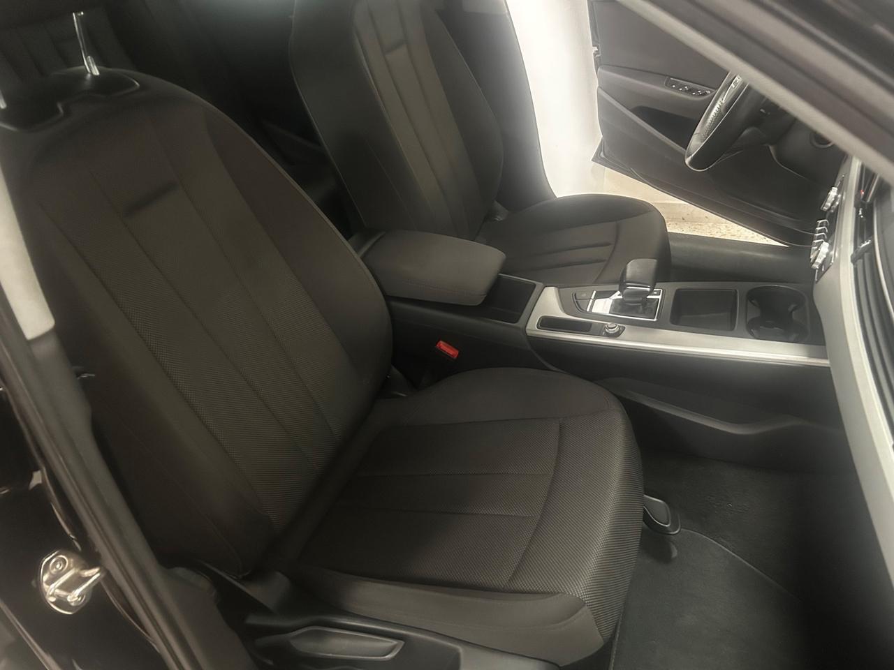 Audi A4 Avant 30 TDI/136 CV S tronic Advanced