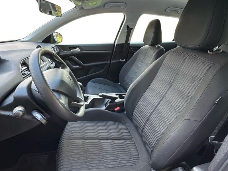 Peugeot 308 308 5p 1.2 puretech t (e-thp) Access s&s 110cv